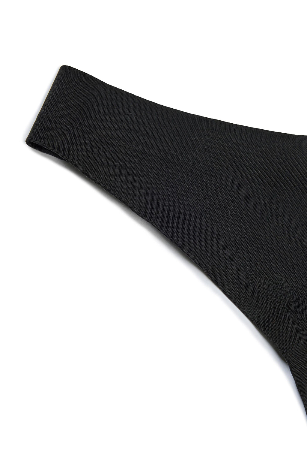 Seamless Knit Thong in Black