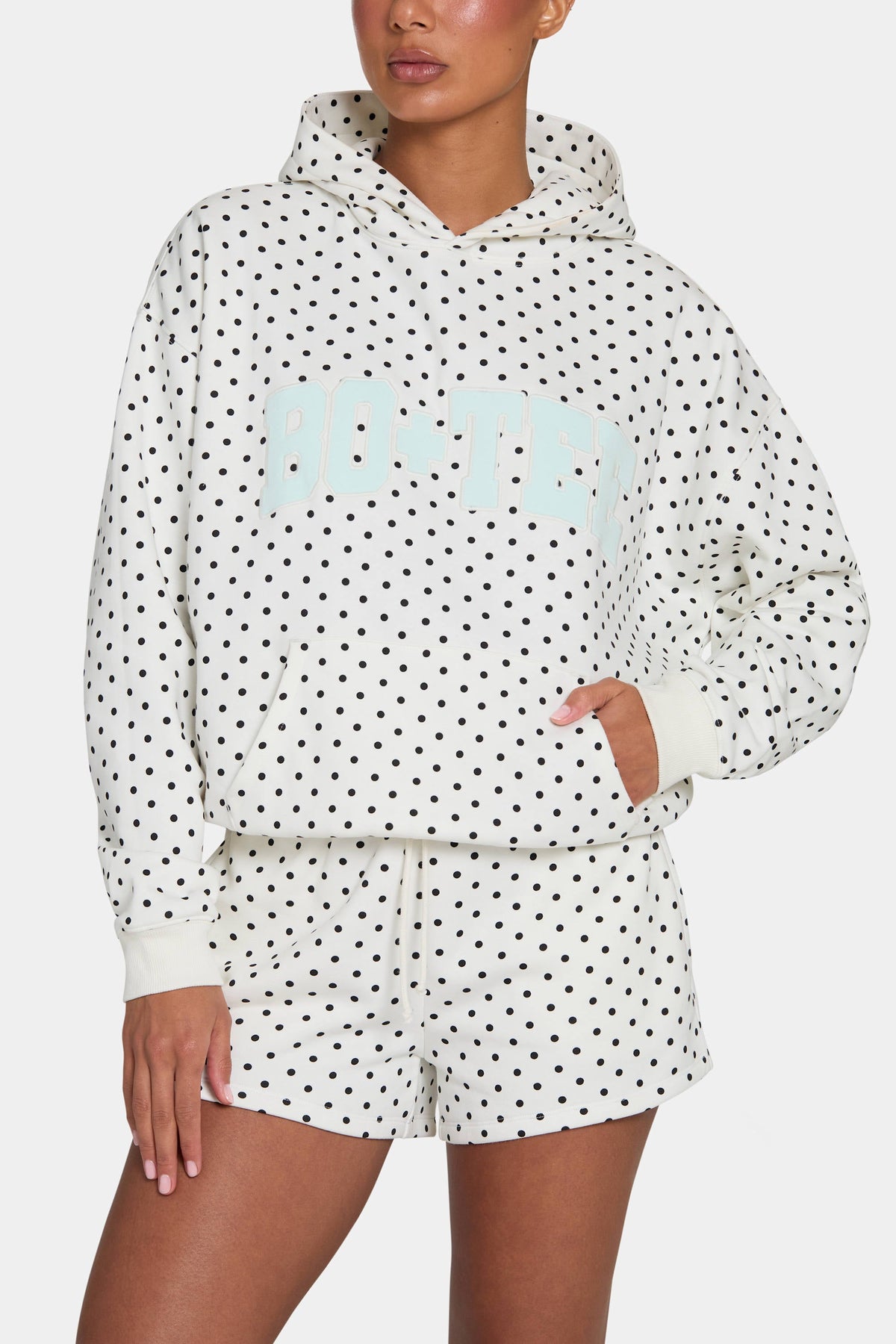 Sweat Shorts in Coconut Polka Dot
